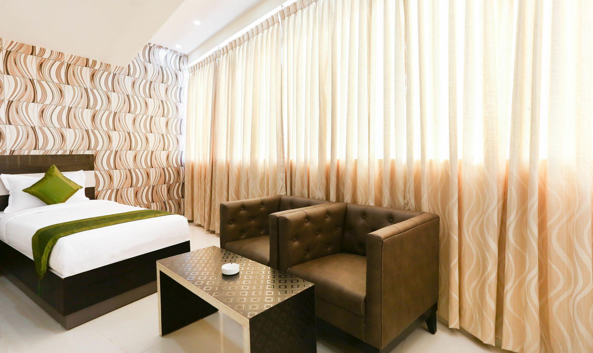 Fabhotel Rotano Suites - Yelahanka Бенґалуру Екстер'єр фото