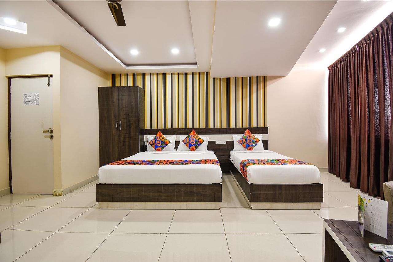 Fabhotel Rotano Suites - Yelahanka Бенґалуру Екстер'єр фото
