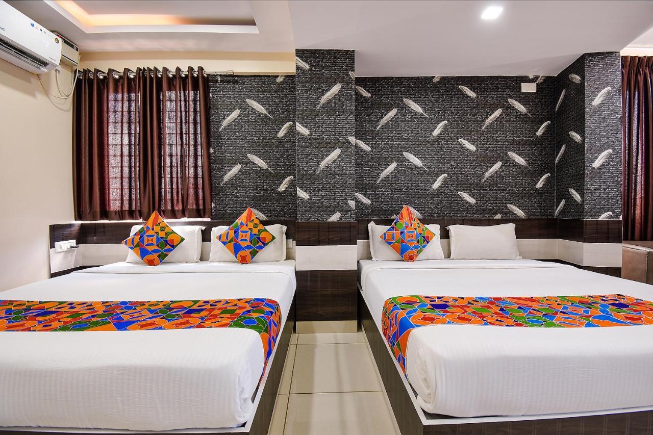 Fabhotel Rotano Suites - Yelahanka Бенґалуру Екстер'єр фото