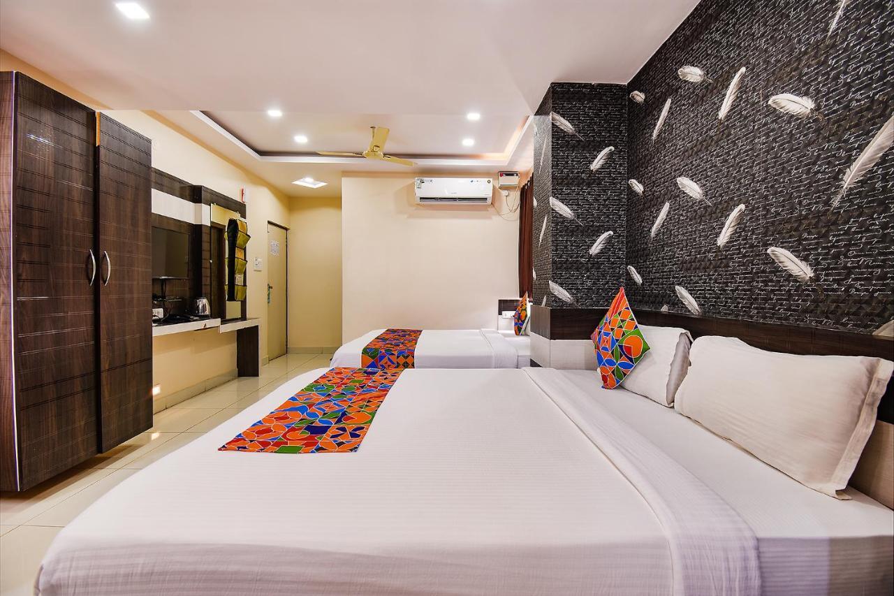 Fabhotel Rotano Suites - Yelahanka Бенґалуру Екстер'єр фото